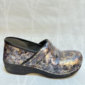 Dansko XP 2.0 Shattered Patent Women's Shoes - Size 7.5-8 - EU 38